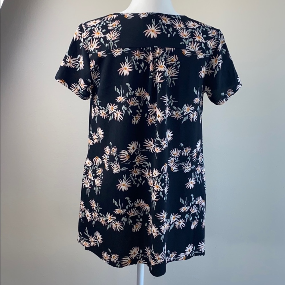 Daisy Tunic Top - Picture 4 of 6